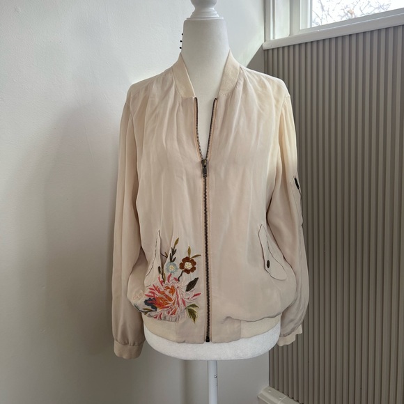 Johnny Was Jackets & Blazers - Johnny was cream bomber jacket embroidered with peacocks 100% silk size small